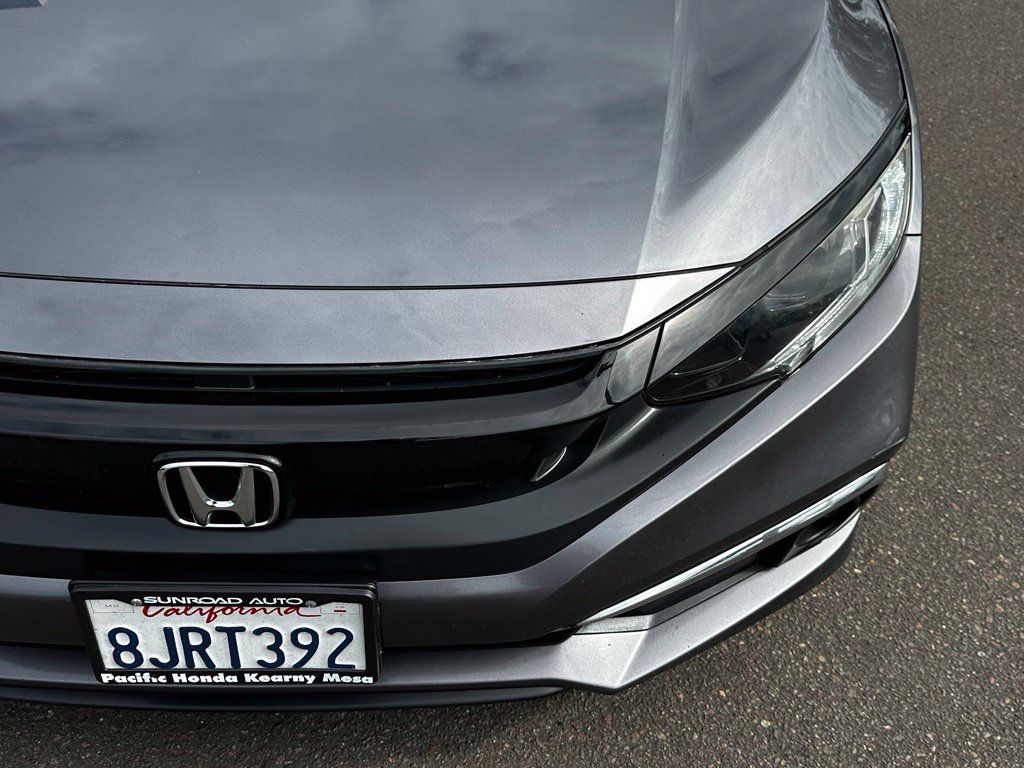 Used 2019 Honda Civic EX image 5