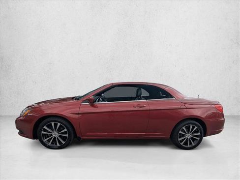 Used 2014 Chrysler 200 S image 9
