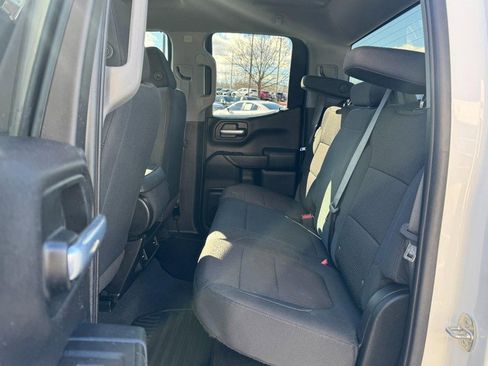 Used 2021 Chevrolet Silverado 1500 Custom image 10