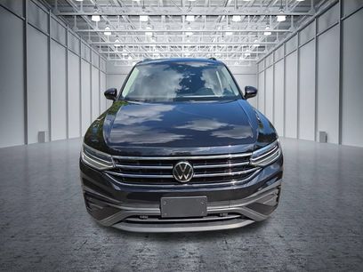 Used 2022 Volkswagen Tiguan SE