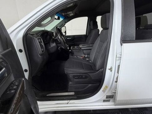 Used 2022 Chevrolet Silverado 2500 LT w/ Fleet Comfort Package AWD/4WD image 8
