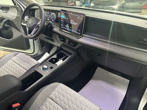 New 2026 Volkswagen Tiguan S image 37