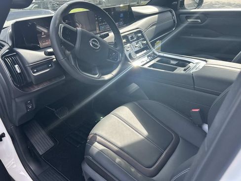 New 2026 Nissan Armada SL AWD/4WD image 13