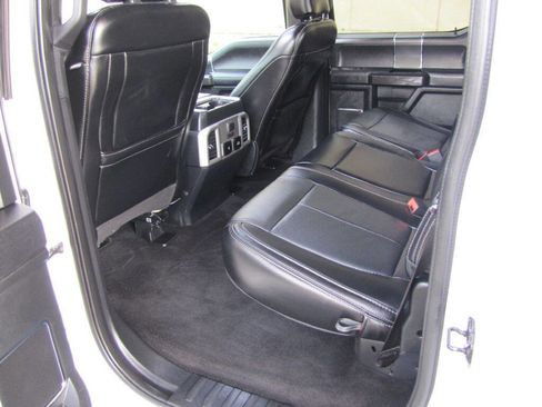 Used 2020 Ford F150 Lariat w/ Equipment Group 502A Luxury AWD/4WD image 18