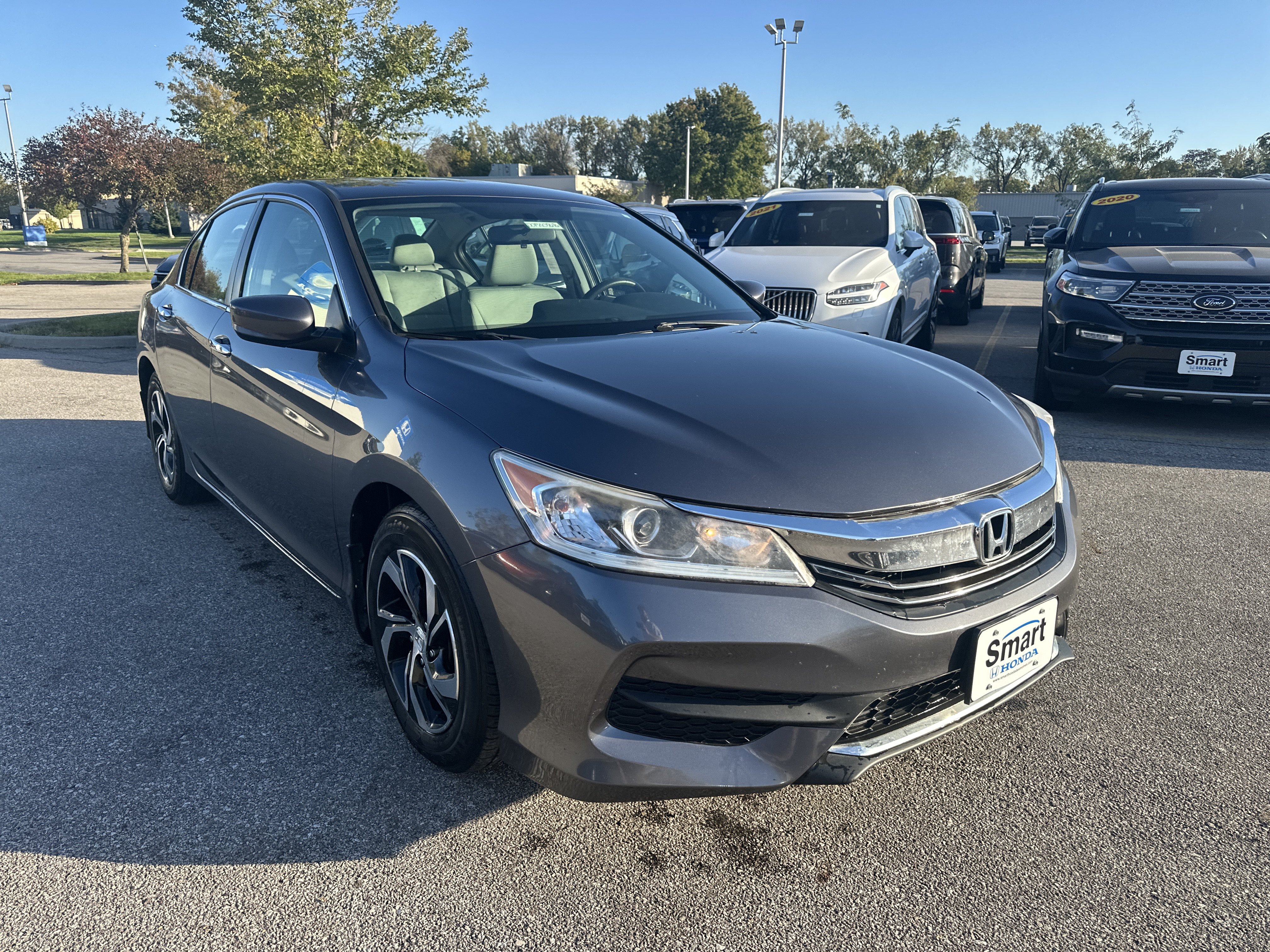 Used 2017 Honda Accord LX image 2