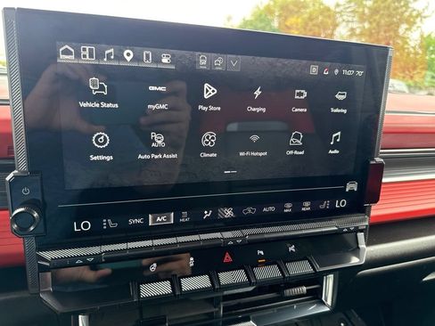 Used 2026 GMC Hummer EV 4x4 Crew Cab image 31