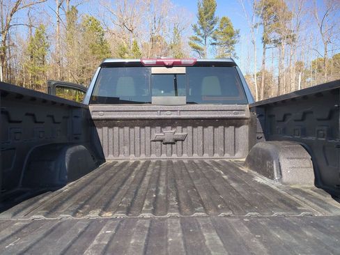 Used 2022 Chevrolet Silverado 1500 LTZ w/ LTZ Premium Package image 30