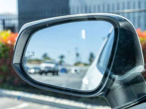 Used 2025 Toyota RAV4 XLE FWD image 17