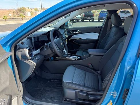 New 2026 Chevrolet Trax LT w/ LT Convenience Package image 11