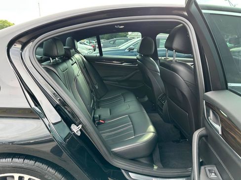 Used 2018 BMW 530i xDrive AWD/4WD image 31