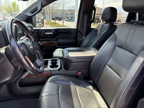 Used 2021 Chevrolet Silverado 2500 High Country w/ Z71 Off-Road Package AWD/4WD image 13