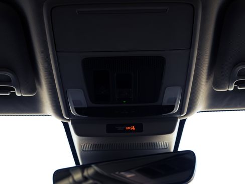 Used 2025 Honda Accord EX-L image 37