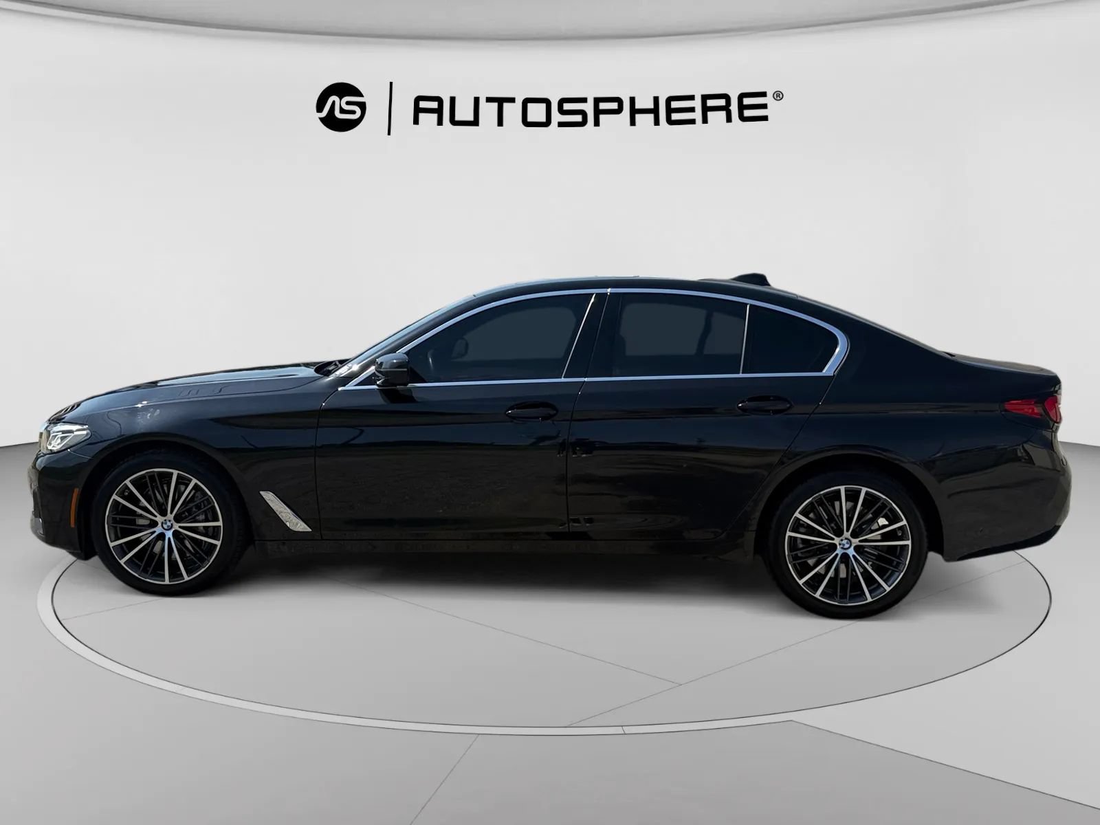 Used 2023 BMW 540i xDrive w/ Premium Package AWD/4WD image 4