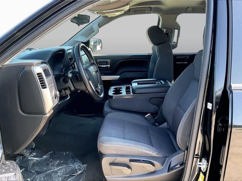 Used 2018 Chevrolet Silverado 1500 LT RWD image 8