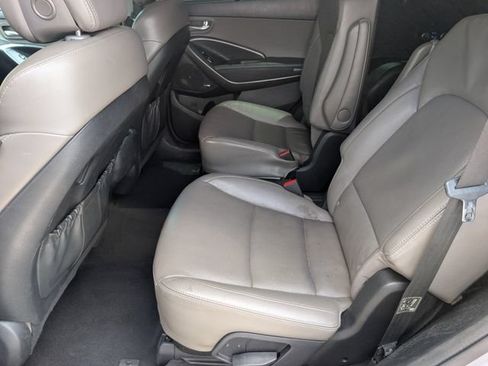 Used 2017 Hyundai Santa Fe Limited AWD/4WD image 30