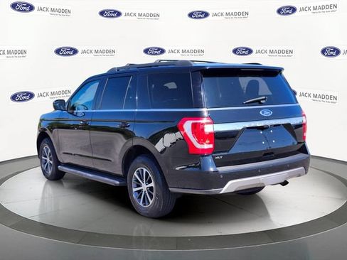 Certified 2018 Ford Expedition XLT AWD/4WD image 3