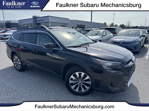 Used 2025 Subaru Outback Limited image 1