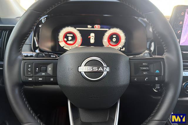 Used 2026 Nissan Pathfinder SL AWD/4WD image 29