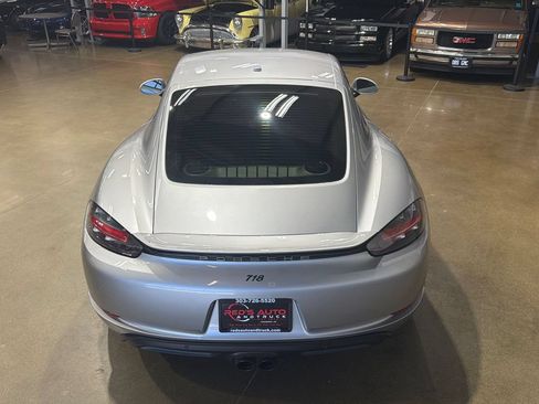 Used 2024 Porsche 718 Cayman RWD image 41