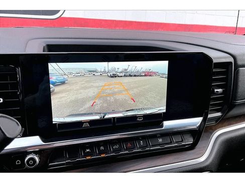 Used 2025 GMC Sierra 1500 SLT image 24