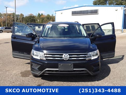 Used 2020 Volkswagen Tiguan S w/ 3rd Row Seat Package image 36