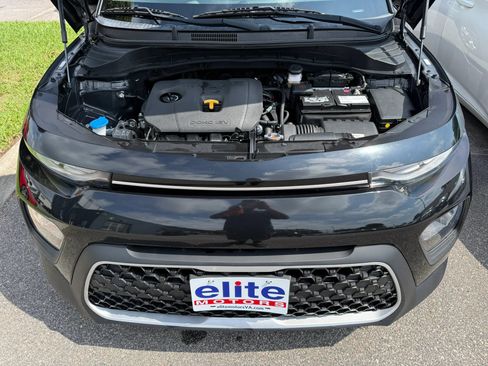 Used 2022 Kia Soul LX FWD image 29