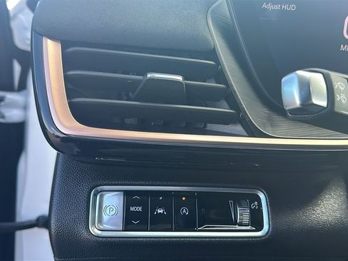 Used 2024 Buick Envision Sport Touring AWD/4WD image 20