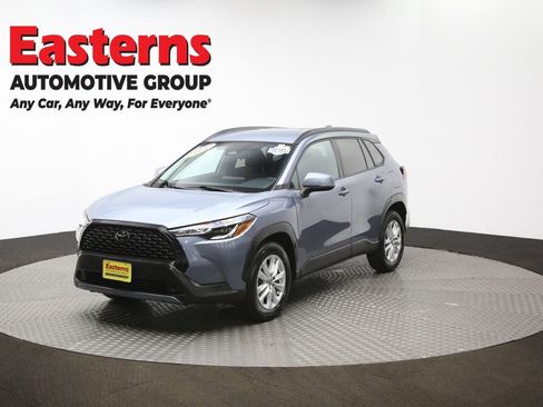 Used 2024 Toyota Corolla Cross LE image 52