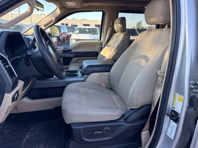 Used 2019 Ford F350 XLT w/ XLT Premium Package AWD/4WD image 10