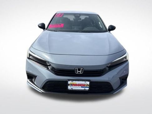 Used 2023 Honda Civic Sport image 8