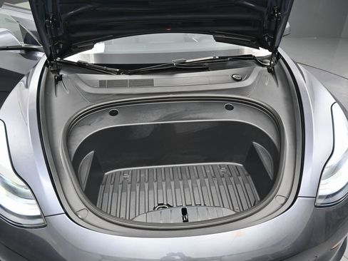 Used 2023 Tesla Model 3 Standard Range image 35