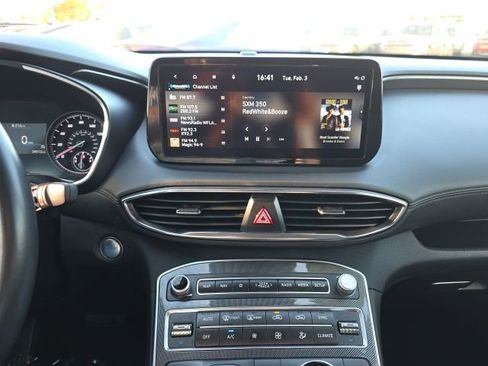 Certified 2023 Hyundai Santa Fe SEL image 13