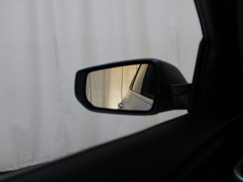 Used 2021 Chevrolet Malibu LS image 12