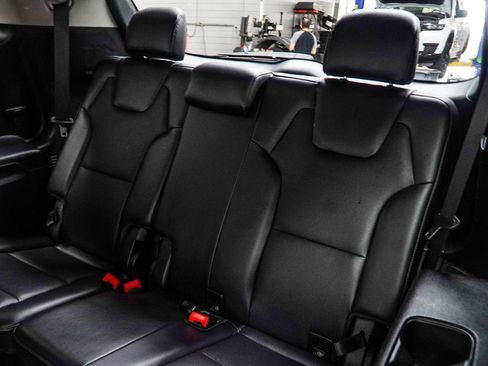 Used 2025 Kia Telluride S image 39