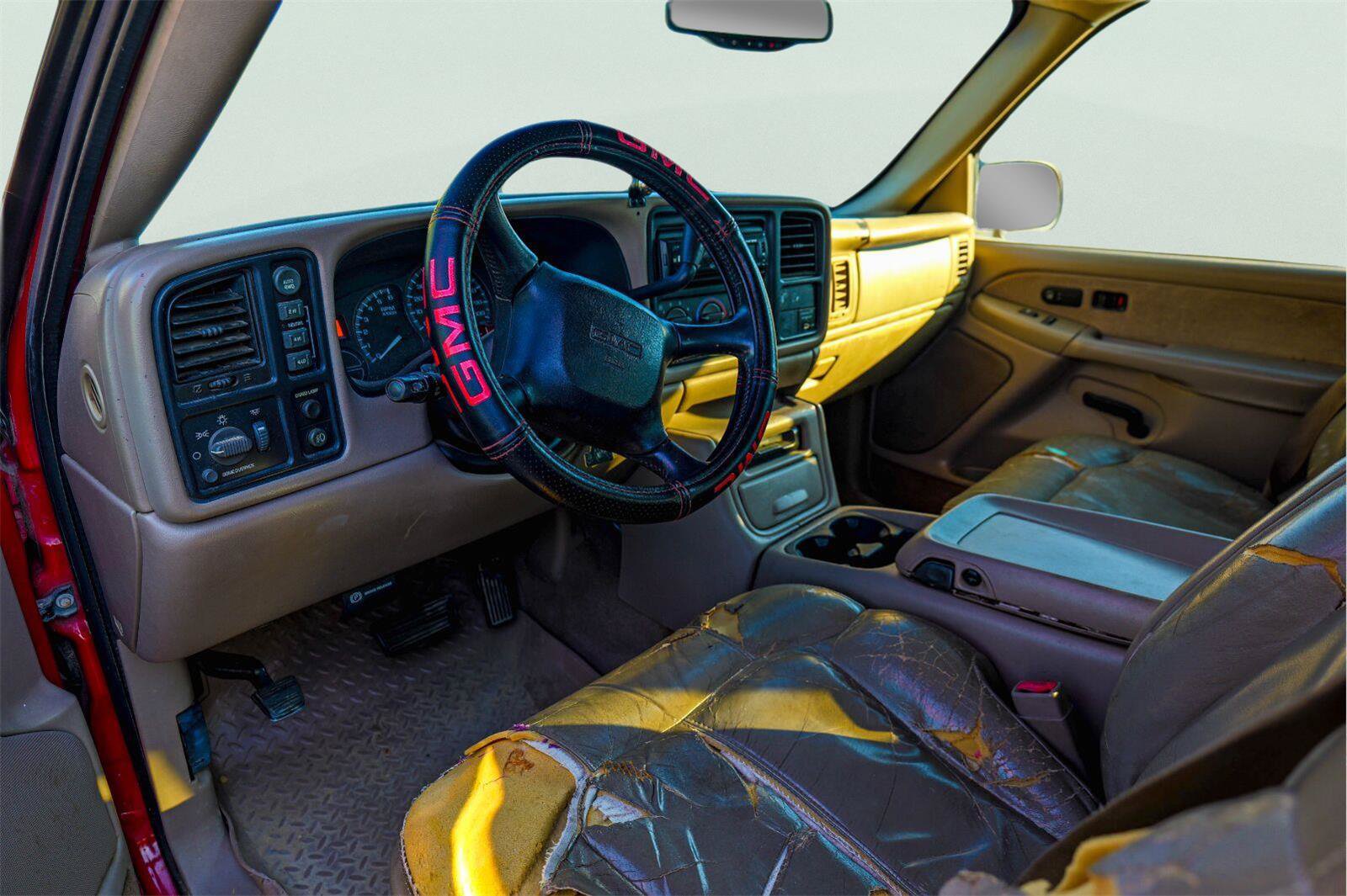Used 2002 GMC Sierra 1500 4x4 Extended Cab w/ Sierra Professional Pkg image 3
