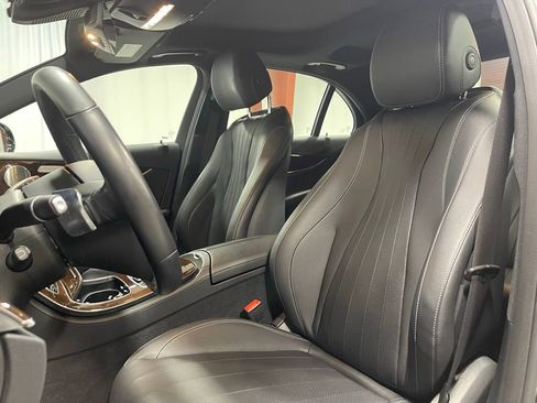 Certified 2022 Mercedes-Benz E 450 4MATIC Sedan image 22
