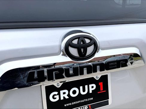 Used 2023 Toyota 4Runner Limited image 30