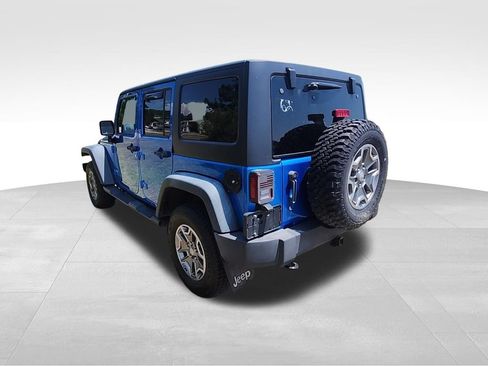 Used 2015 Jeep Wrangler Unlimited Rubicon w/ Max Tow Package AWD/4WD image 21