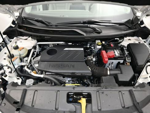 Used 2023 Nissan Rogue SV w/ SV Premium B Package image 24