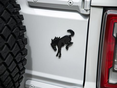 Used 2024 Ford Bronco Wildtrak AWD/4WD image 17