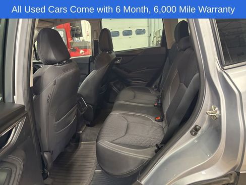 Used 2020 Subaru Forester Premium image 31