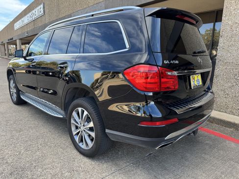 Used 2015 Mercedes-Benz GL 450 4MATIC image 3