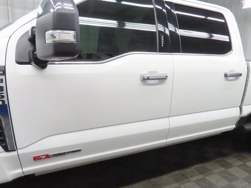 Used 2024 Ford F350 Limited w/ FX4 Off-Road Package image 54