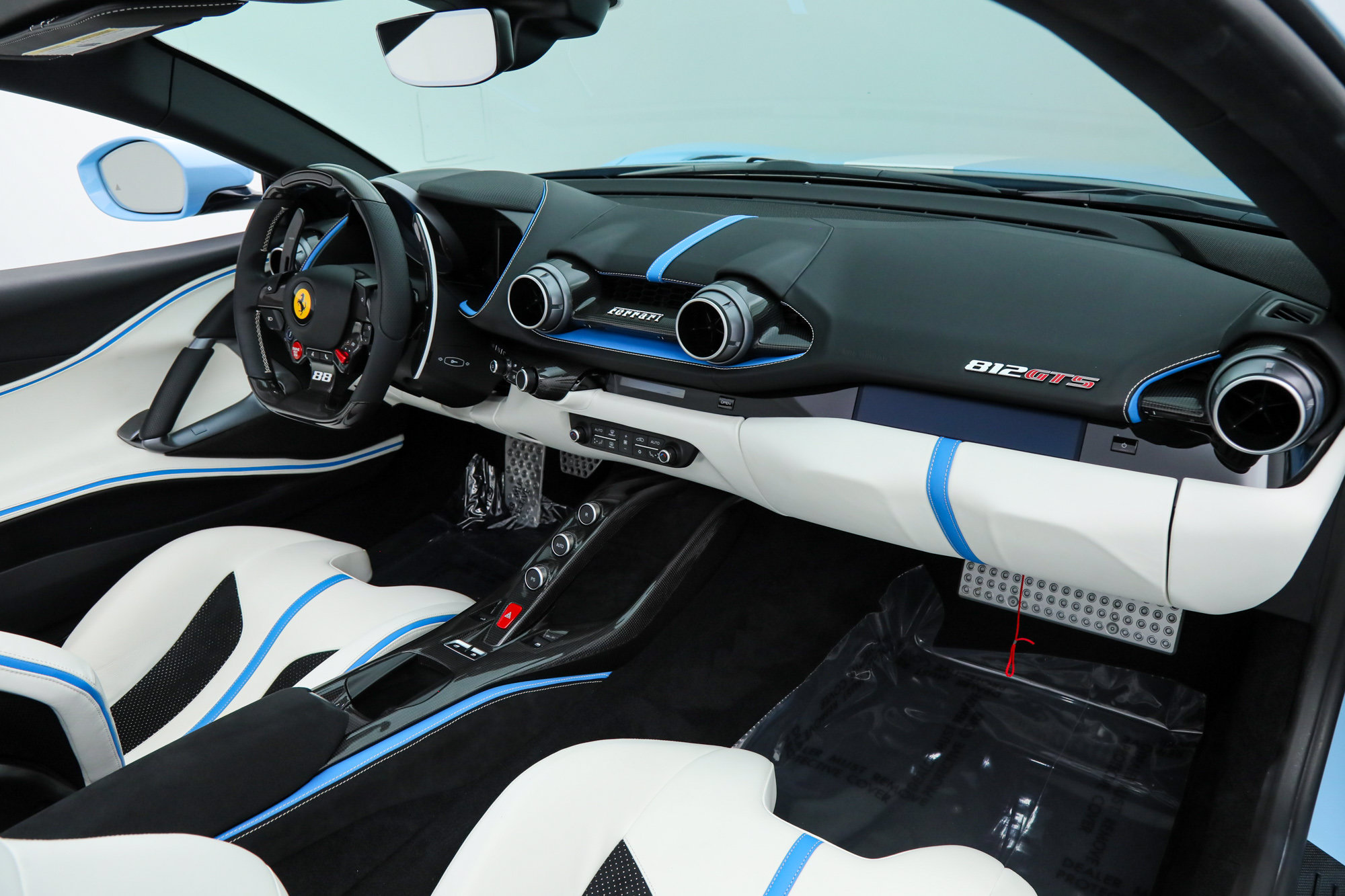 Certified 2023 Ferrari 812 GTS RWD image 24
