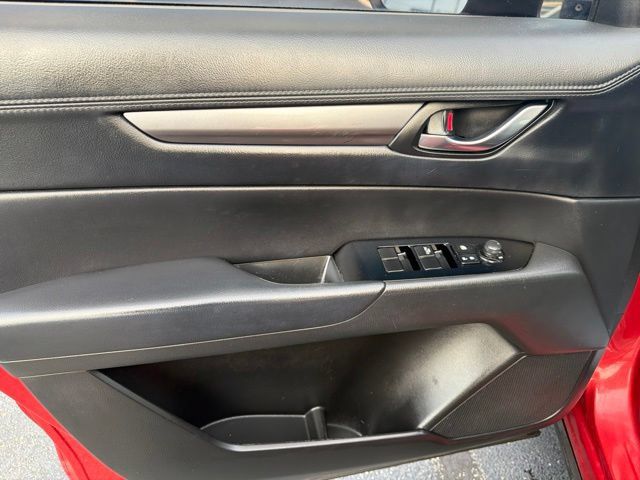 Used 2017 MAZDA CX-5 Touring FWD image 24
