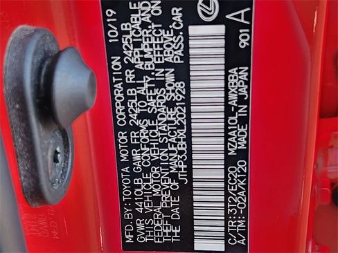 Used 2020 Lexus UX 200 w/ Premium Package image 27