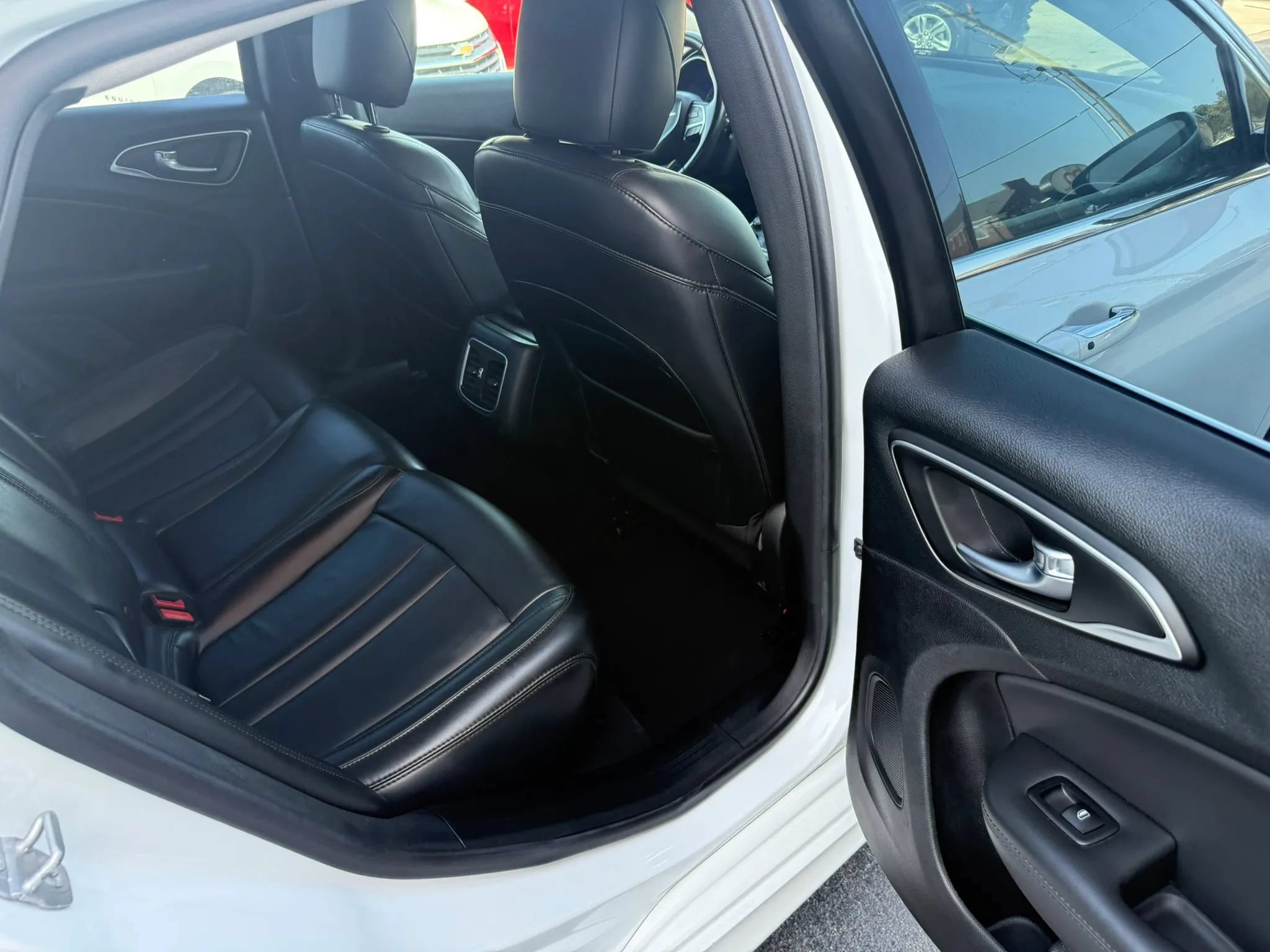 Used 2015 Chrysler 200 C w/ Navigation & Sound Group I FWD image 23