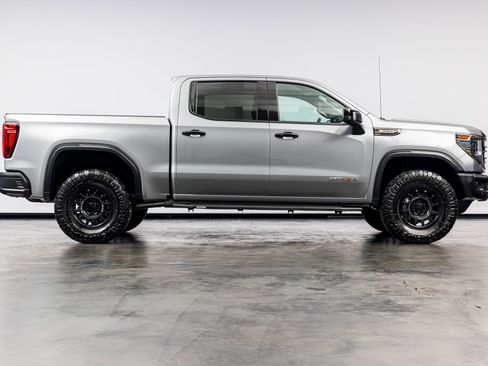 Used 2023 GMC Sierra 1500 AT4X w/ AT4X AEV Edition image 23