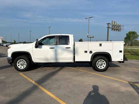 Used 2023 Chevrolet Silverado 3500 W/T w/ WT Convenience Package AWD/4WD image 10