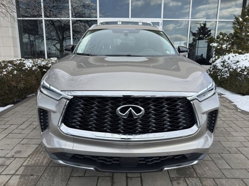 Used 2022 INFINITI QX60 Sensory w/ Cargo Package image 2